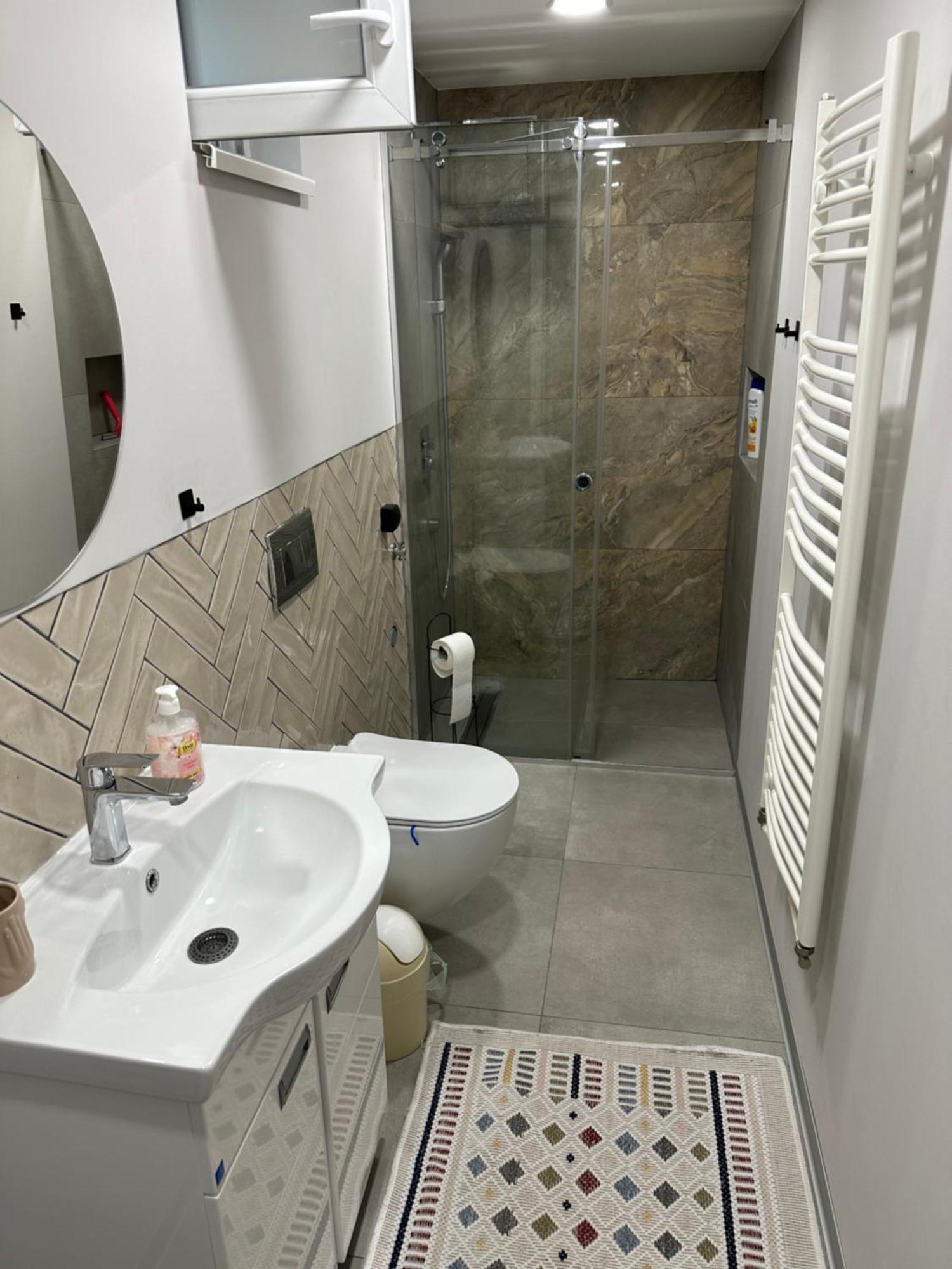 Day & Night Apartment Ćuprija Extérieur photo